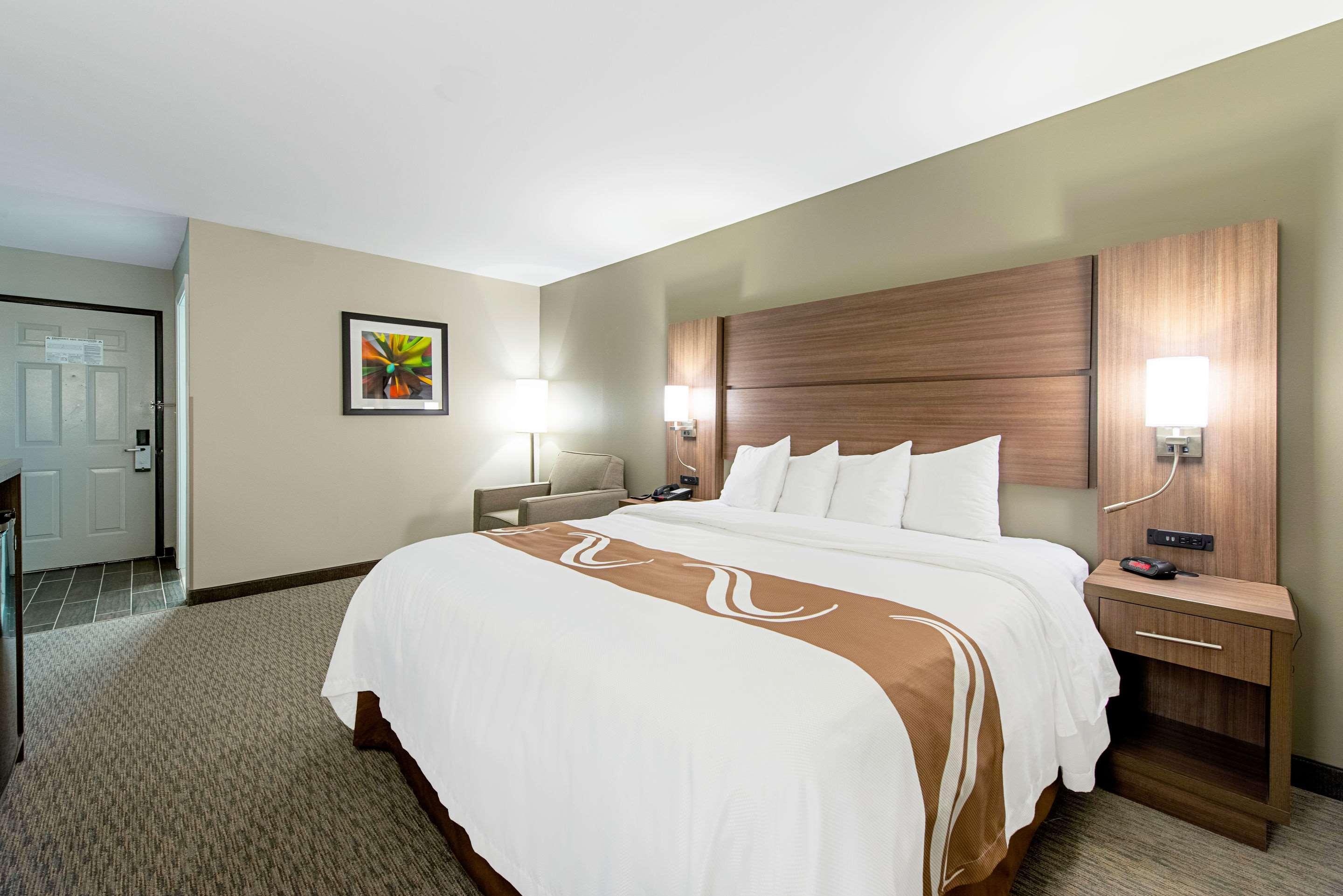 Quality Inn Mishawaka Near Notre Dame Bagian luar foto