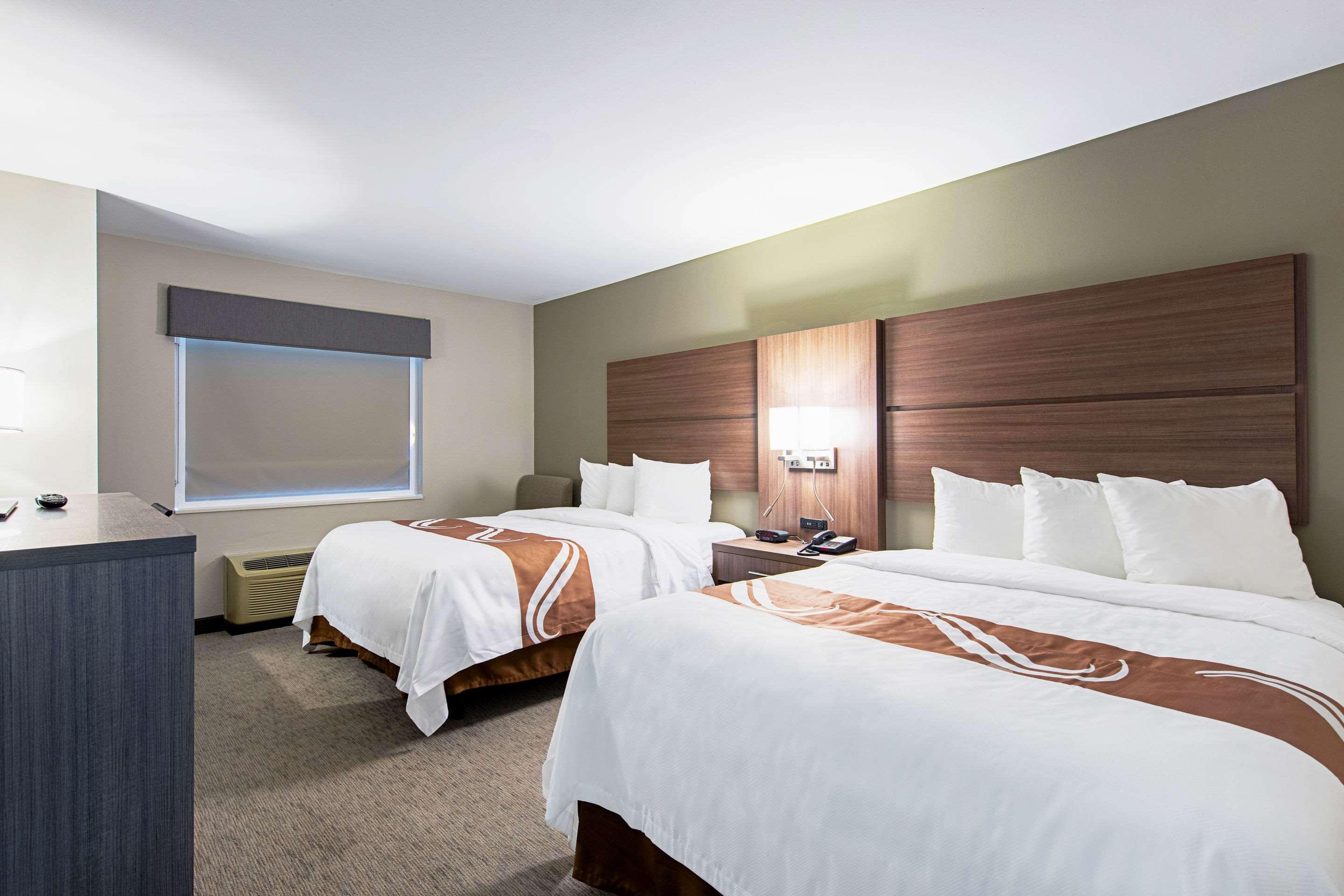Quality Inn Mishawaka Near Notre Dame Bagian luar foto