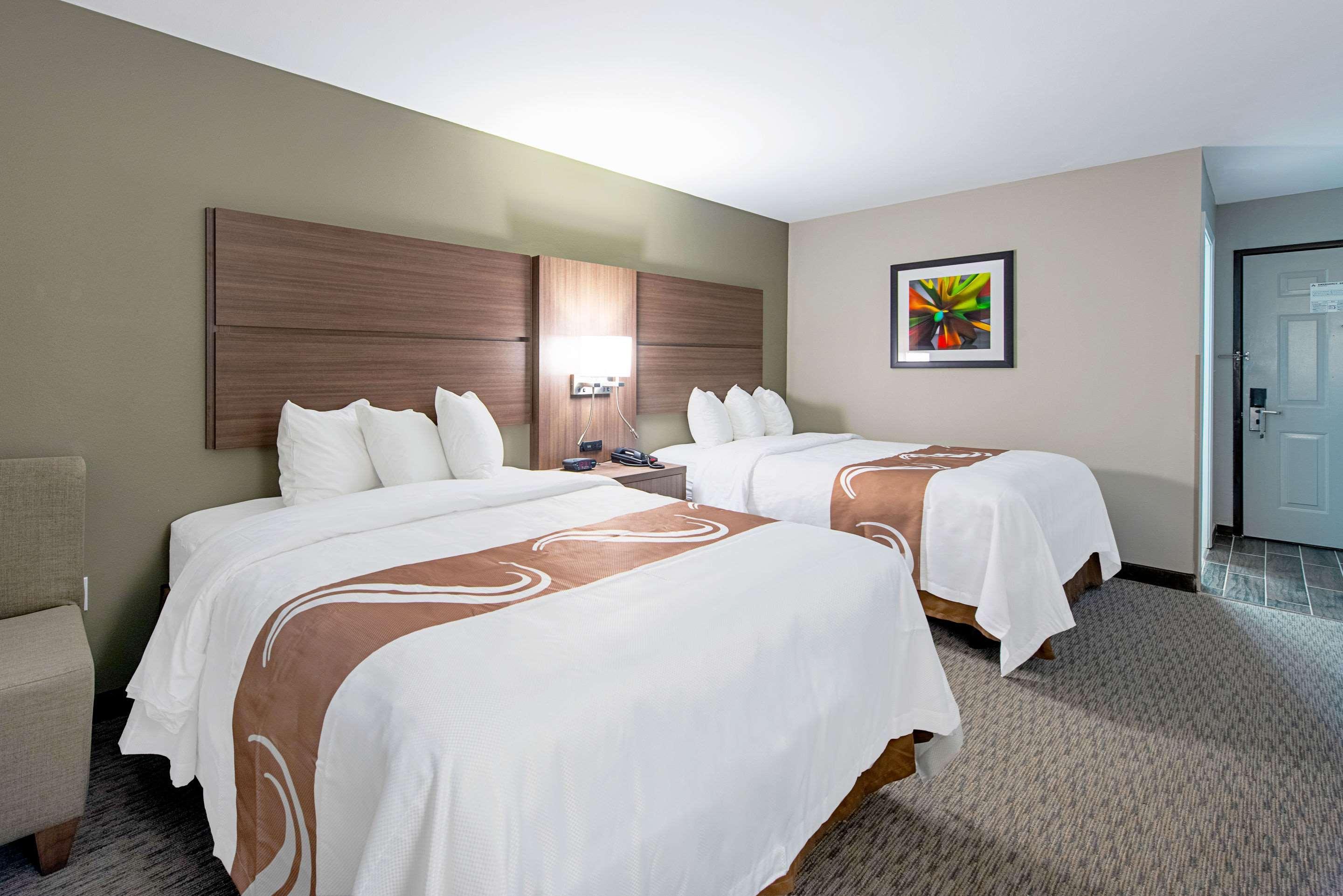 Quality Inn Mishawaka Near Notre Dame Bagian luar foto